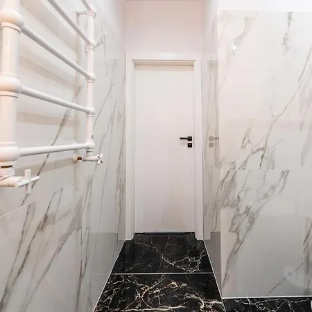 Apartament Luxuryapartamentsijordc *